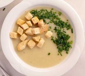 lebanese lemon lentil soup adas bi hamod