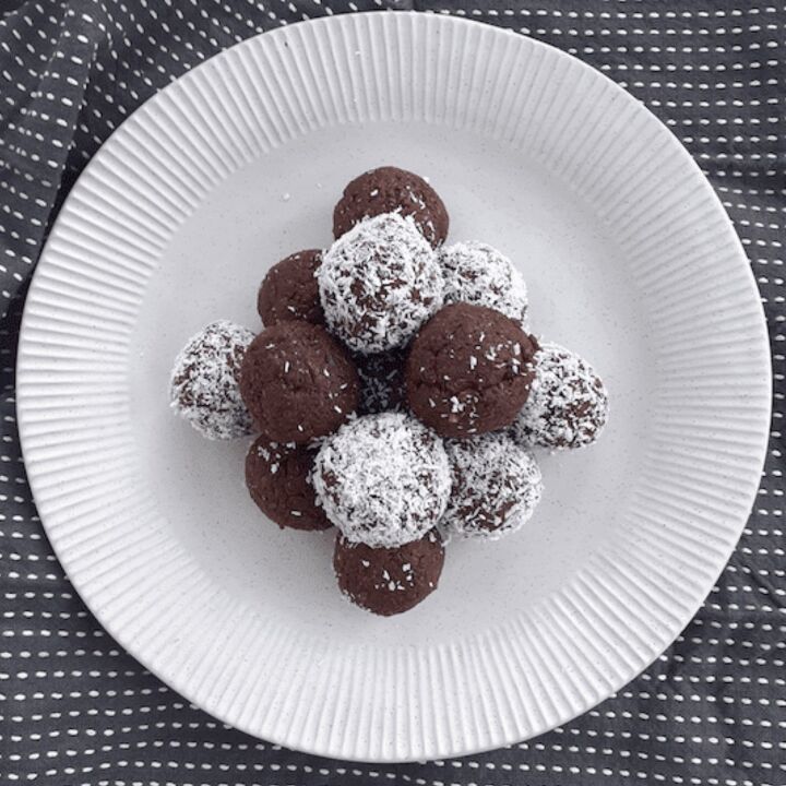 Plated chocolate and coconut bliss balls