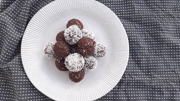 Chocolate Coconut Bliss Balls Recipe