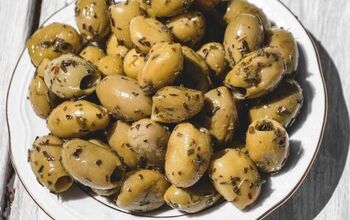 Easy Marinated Green Olives
