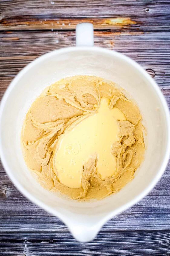 eggnog bundt cake