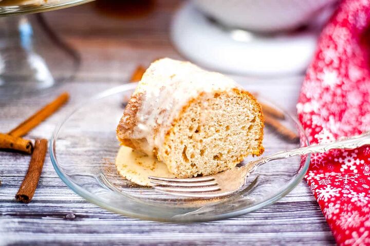 eggnog bundt cake, low angle shot of a wedge of eggnog cake on a glass plate