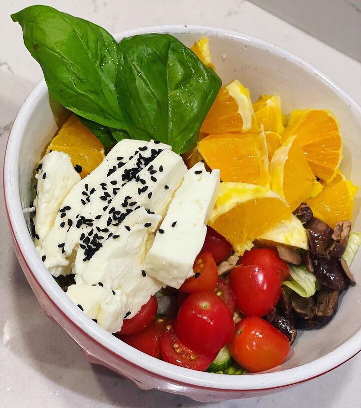 akkawi orange salad