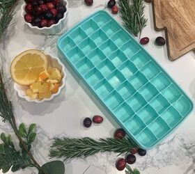 Buy Christmas Festive Ice Cube Tray Set / Festive Red and Green