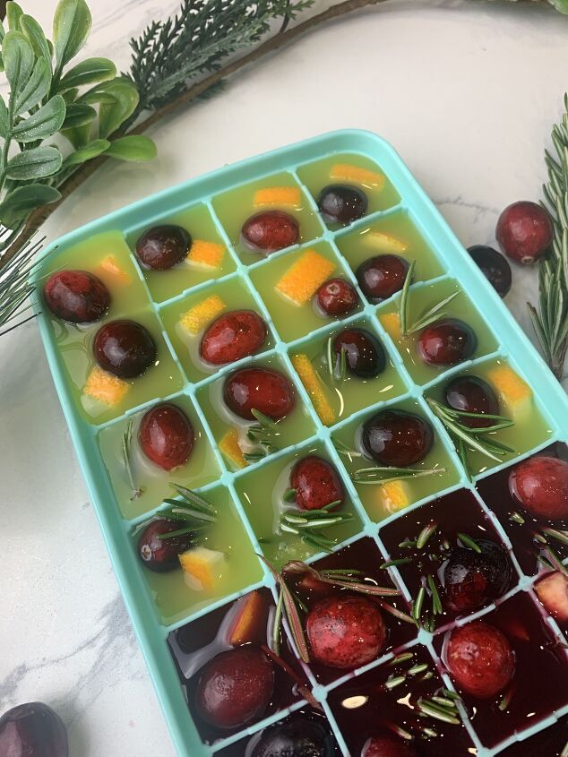 festive fruity ice cubes