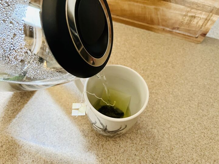 How To Make Any Tea Decaffeinated | Foodtalk