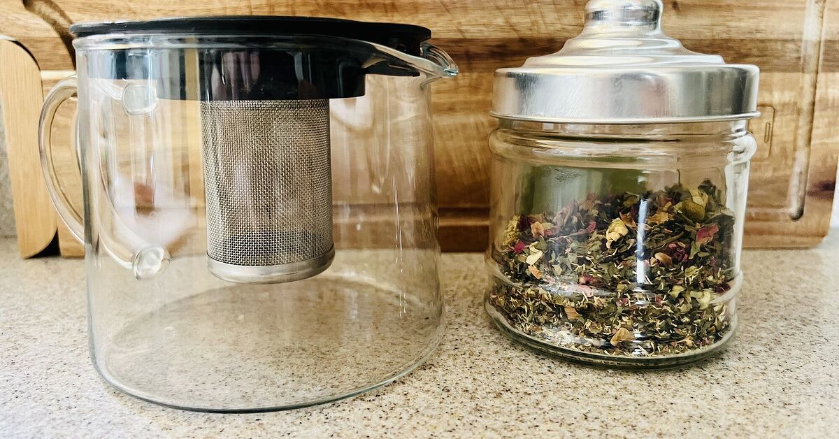 How To Steep Herbal Tea | Foodtalk