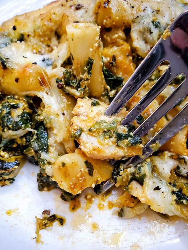 pasta chicken spinach ricotta with tikka masala sauce parmigiana r