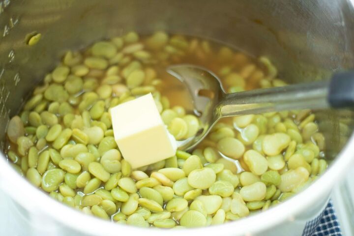 butter beans in the instant pot, adding butter in beans
