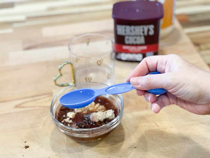skinny chocolate dipping sauce, adding water one tablespoon at a time