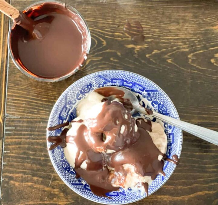 skinny chocolate dipping sauce, overhead view of chocolate sauce and some served over ice cream in a blue and white bowl