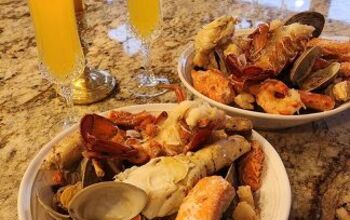 How to Make and Easy Seafood Boil