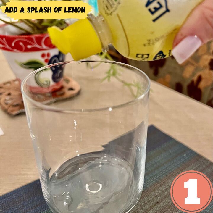 my favorite zero calorie mocktail non alcoholic, Add a splash of lemon juice