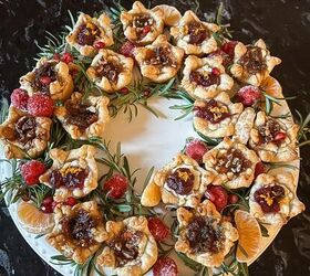 easy goat cheese tartlet cups bite size appetizers, Goat cheese tartlets in a wreath shape