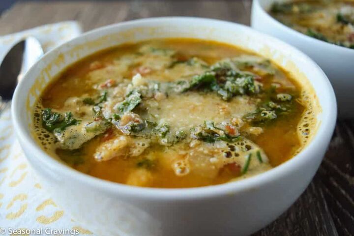 tuscan chickpea soup with kale, Tuscan Chickpea Soup with Kale close up