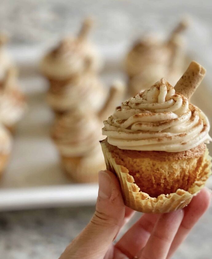the best peanut butter pie no bake recipe, Rumchata Cupcakes