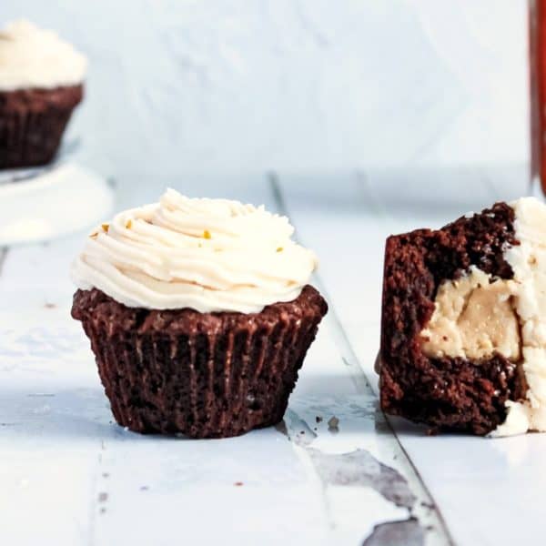 easy small batch gingerbread cupcakes