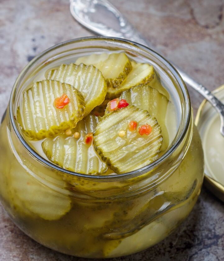 easy crunchy vegan air fried pickles no oil gluten free option, jar of sliced dill pickles or pickle chips
