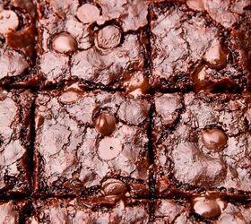 the best vegan brownies, A top view of eggless brownies with chocolate chips on top cut into squares