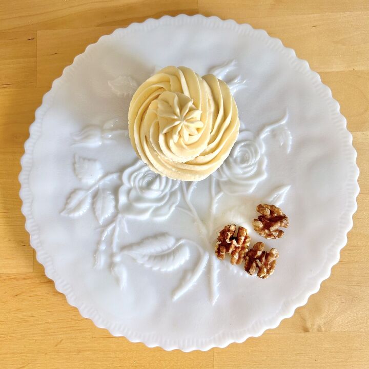 gluten free carrot cake muffins with cream cheese frosting