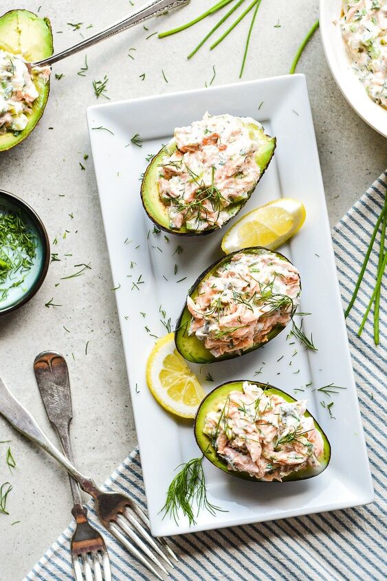 salmon dip stuffed avocados, Salmon Stuffed Avocados