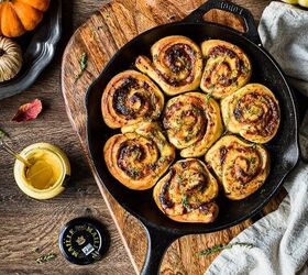 Savory Prosciutto and Cheese Rolls