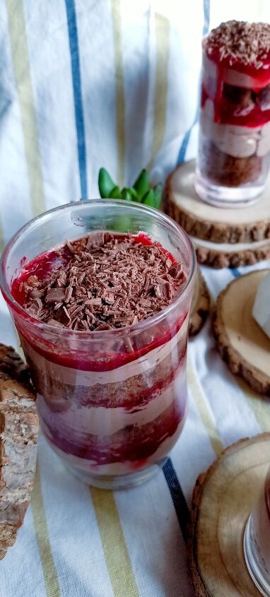 chocolate jar cake with strawberry glaze