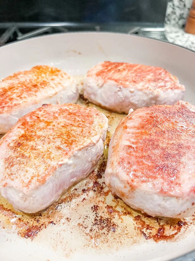 the best wine with pork chops pairing guide, Pork chops in frying pan