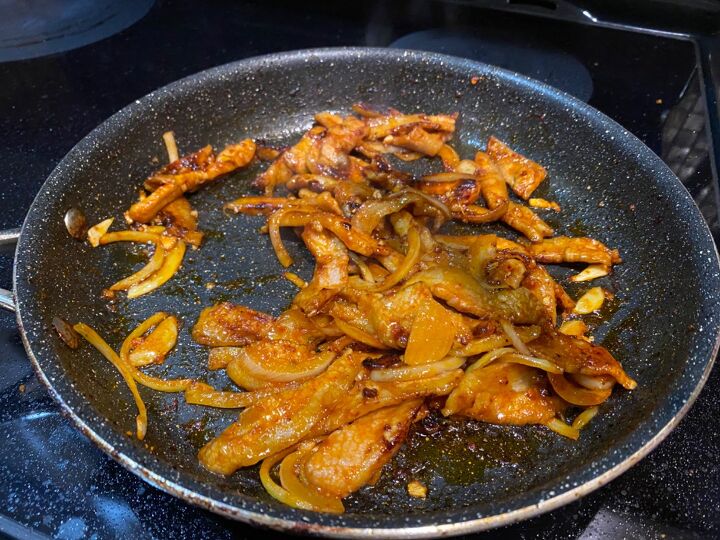 spicy korean pork jowl