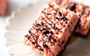 Chocolate Dipped Strawberry Rice Krispie Treats