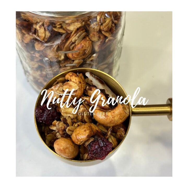 crunchy nutty granola