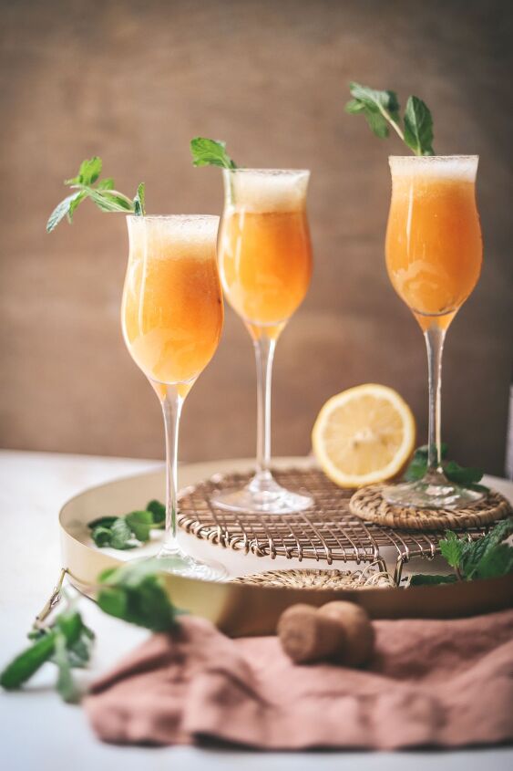 bellinis, Three bellinis garnished with mint