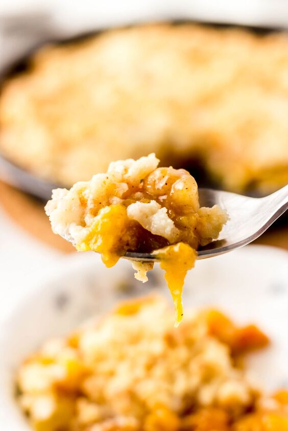 easy air fryer peach cobbler recipe, air fryer peach cobbler