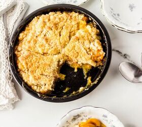 easy air fryer peach cobbler recipe, air fryer peach cobbler