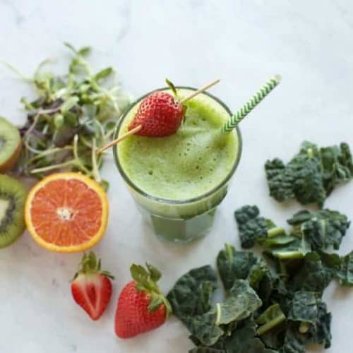 green smoothie recipes for beginners, one green smoothie with strawberry and kale