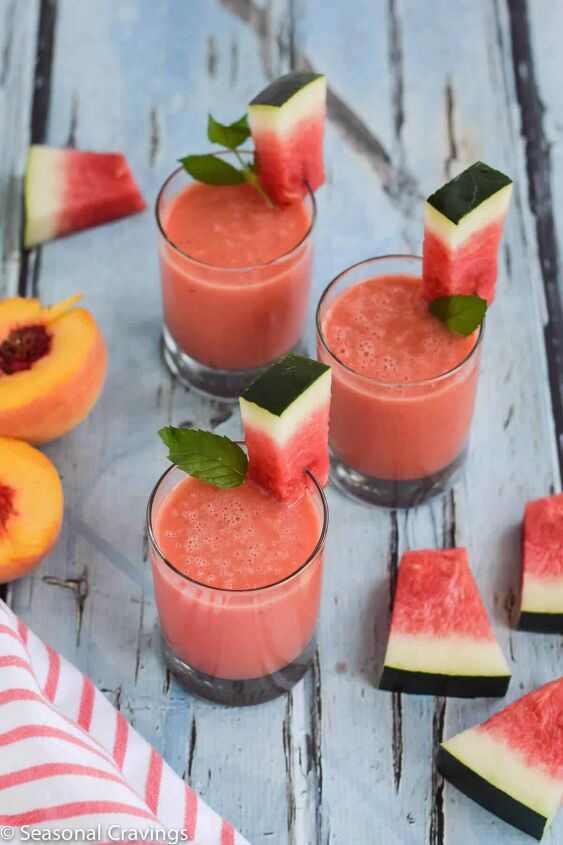 watermelon peach smoothie, Watermelon Peach Smoothie in three glasses with watermelon garnish
