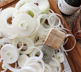 This easier recipe for French onion soup is just what you've been searching for