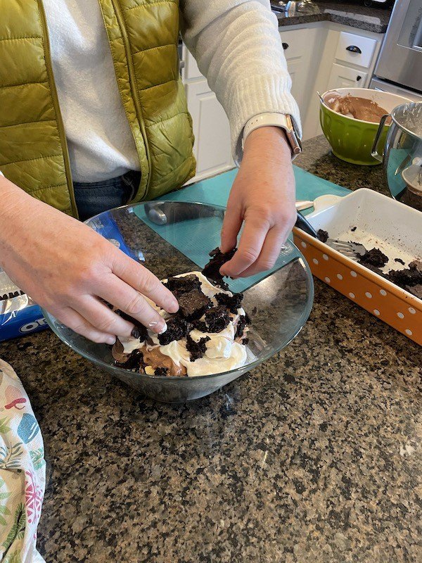 how to make chocolate brownie oreo trifle recipe, How to make chocolate brownie Oreo trifle recipe