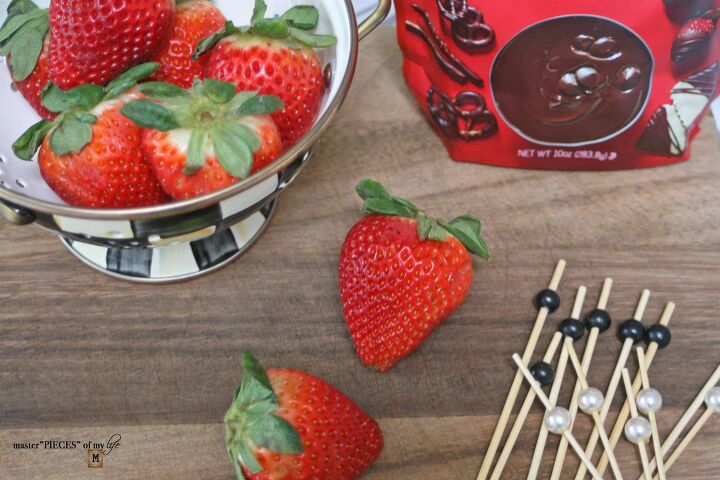 the best easiest way to make chocolate covered strawberries, chocolate covered strawberries