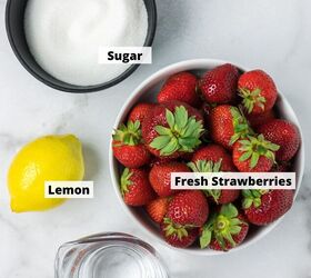 Add this 3-ingredient syrup to your cocktails, pour it on your pancakes, drizzle it in your yogurt, ice cream, cake...