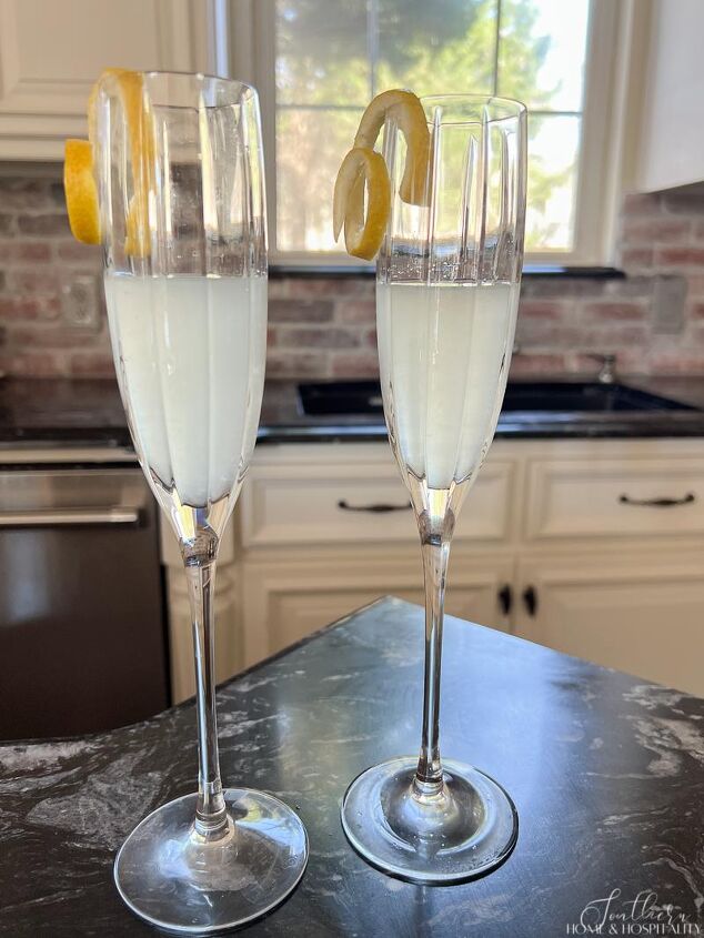skinny french 75 champagne cocktail celebrate with less sugar