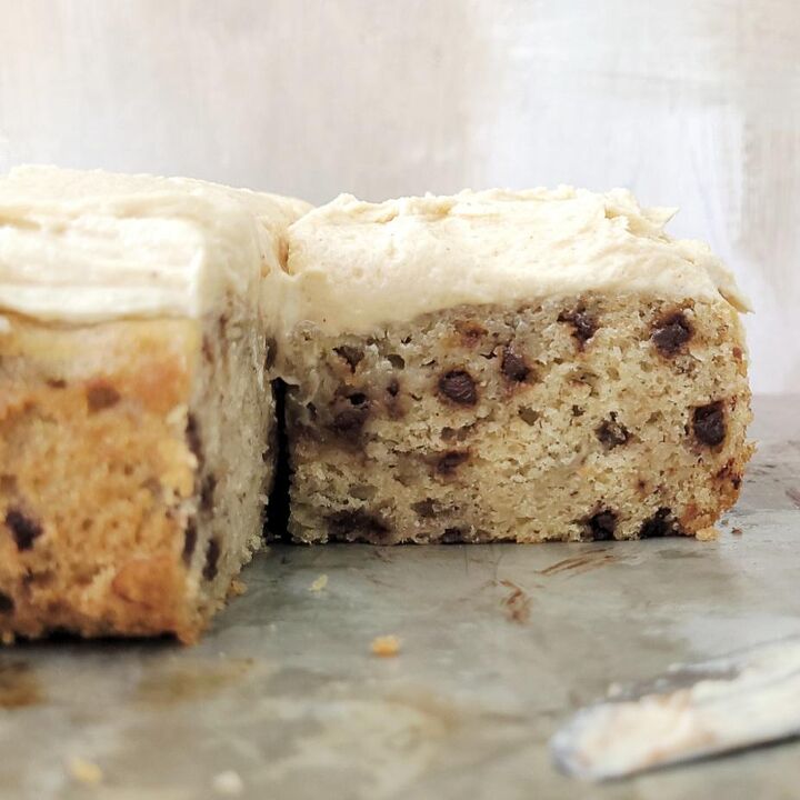 banana chocolate chip cake with peanut butter cream cheese frosting