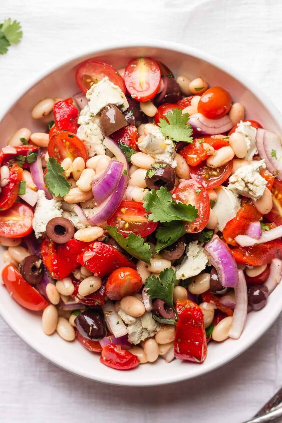 the complete guide to vegan mushroom stroganoff, Overhead shot of Cannellini Bean Salad