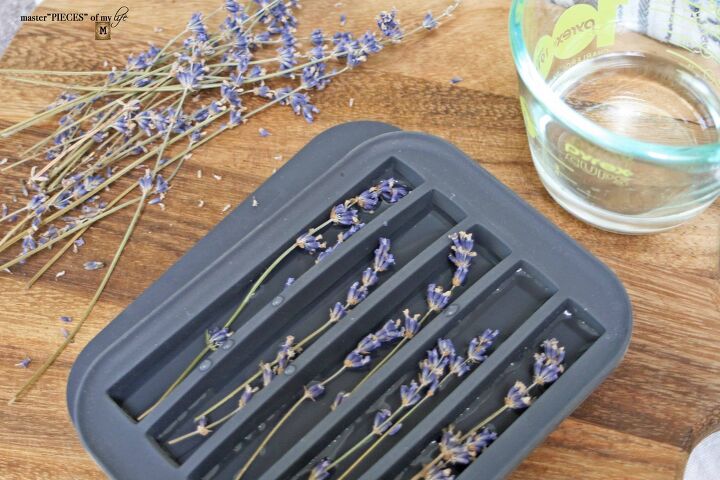 how to make lavender ice cube stirrers, lavender ice cube molds