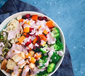 roasted cranberry broccoli salad, Cranberry broccoli salad drizzled with homemade dressing