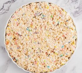 Easter Rice Krispie Cake Recipe | Foodtalk