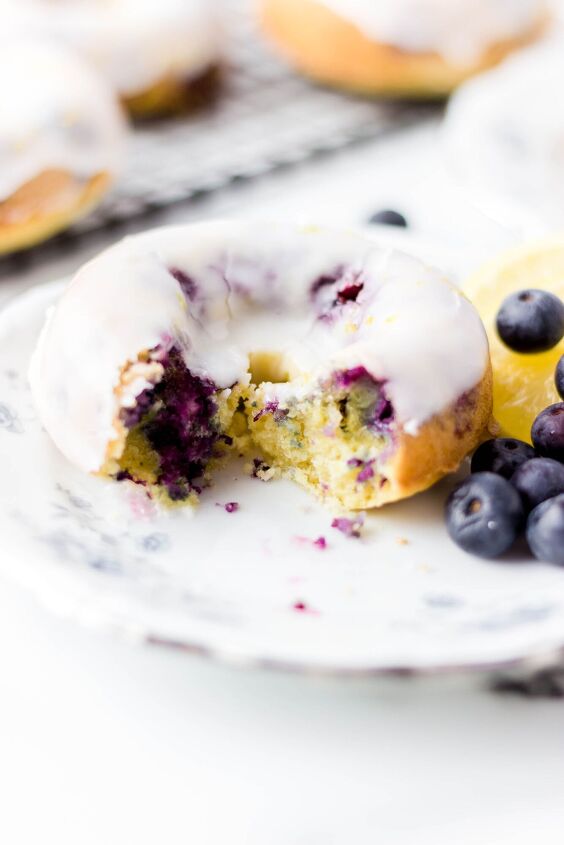 baked lemon blueberry donuts recipe, lemon blueberry donuts