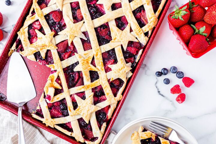 how to make the perfect mixed berry slab pie recipe