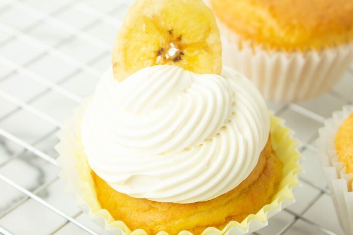 how to make cupcakes in the air fryer