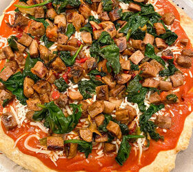 Healthy Chicken Sausage and Spinach Pizza